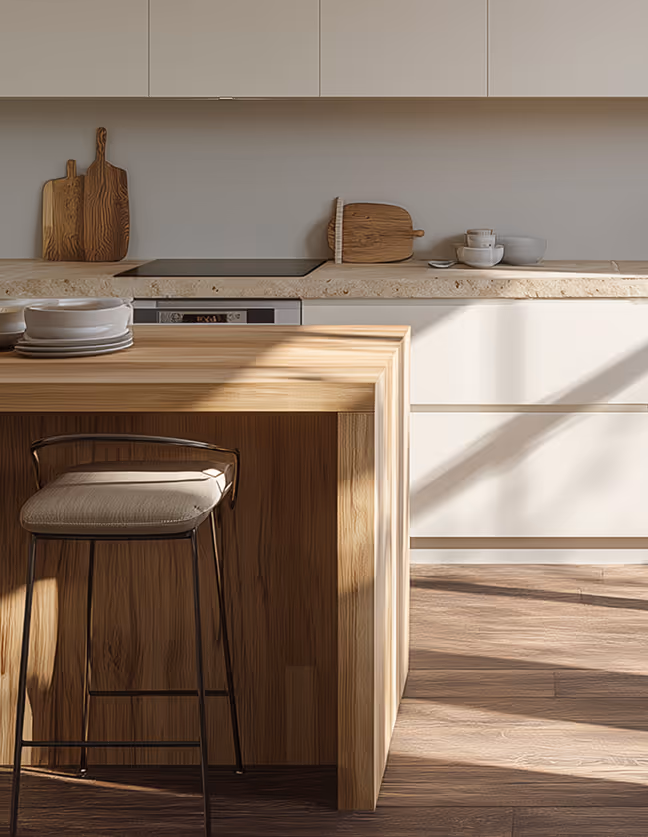 Une cuisine moderne aux tons beige et crème, baignée de lumière naturelle, à l’atmosphère chaleureuse et raffinée, aux finitions architecturales de qualité.
